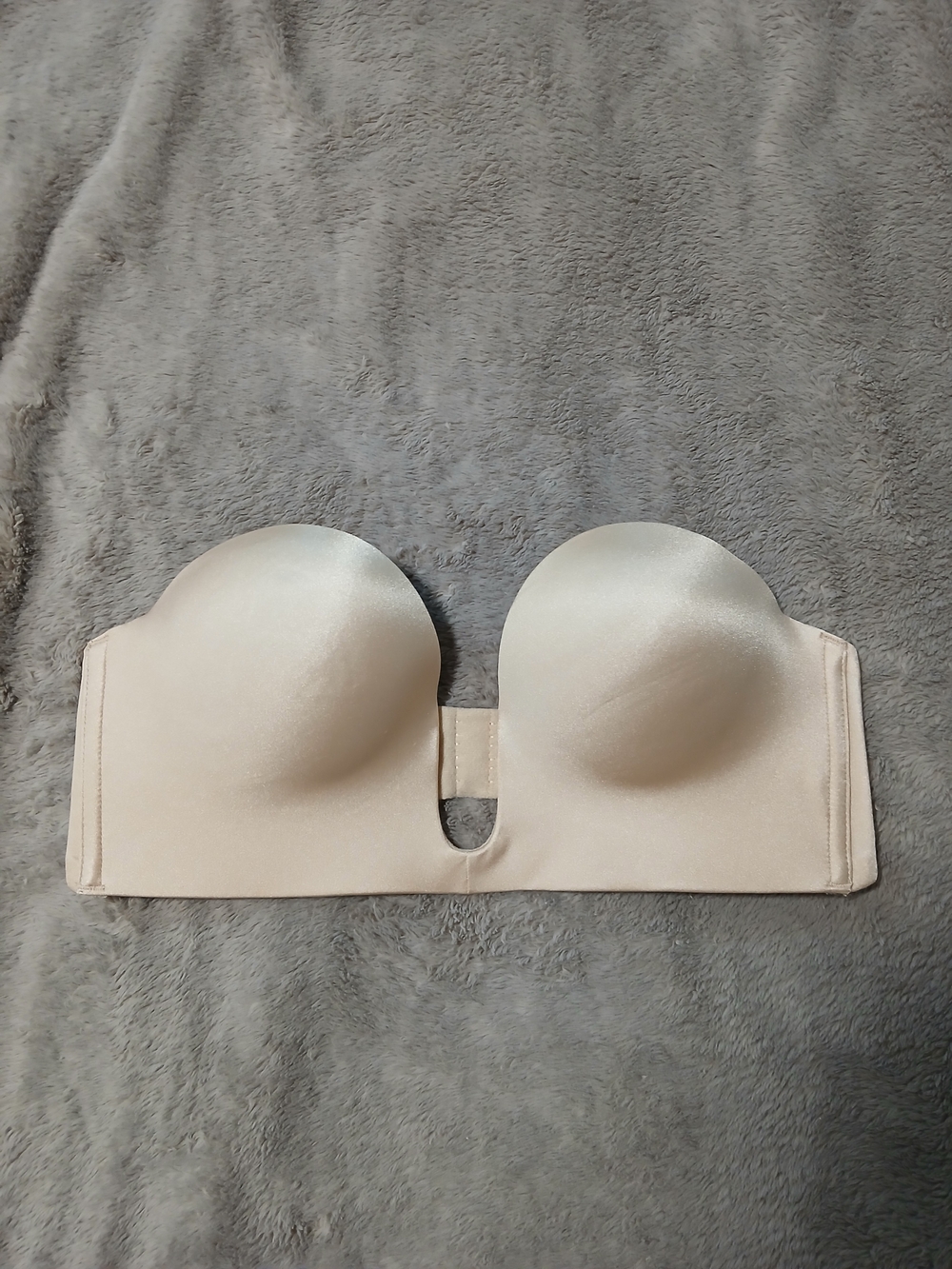 La SENZA Strapless Molded Cup Bandeau Bra in Cream